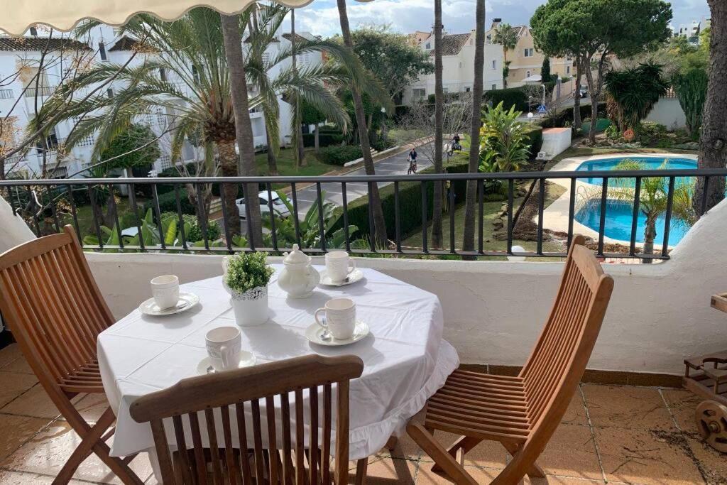 Oasis Sun Beach Costa Del Sol Estepona Exterior photo